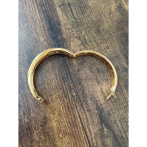 Stunning Gold Tone Hinge Bracelet With 3 Rows Of Blingy Studs - Picture 7 of 9